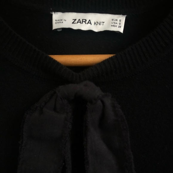 ZARA bow tie blouse - Picture 3 of 3